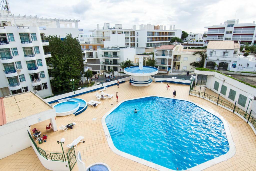 Apartamento T2 Com Piscina E Wifi A 350 Metros Da Praia 올류스 데 아구아 외부 사진